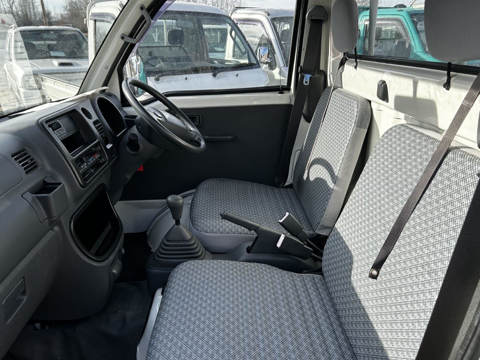 
								2006 Daihatsu Hijet 4WD #88 full									