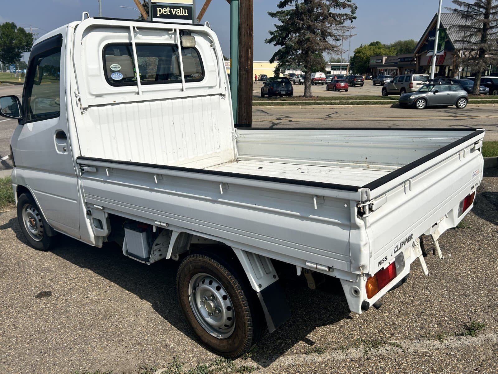 
								2006 Nissan Clipper 4WD #61 full									