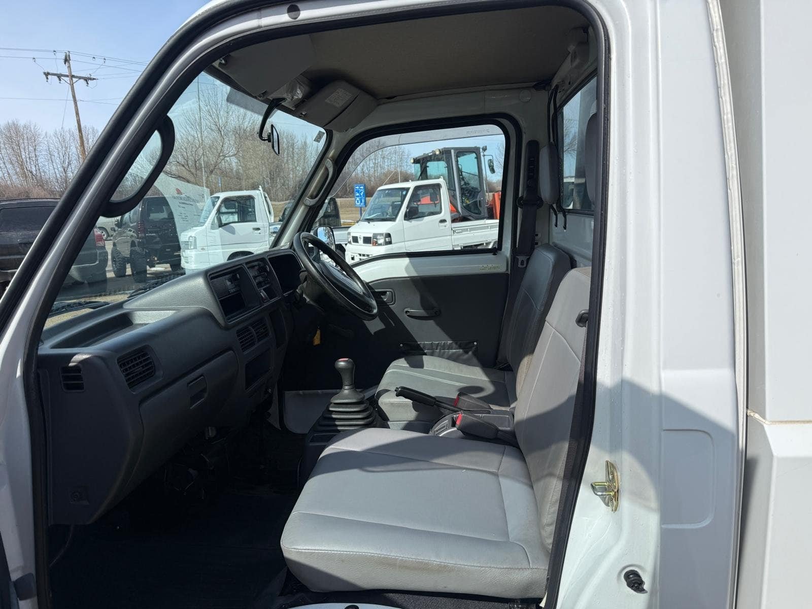 
								2006 Subaru Sambar Dump #197 full									