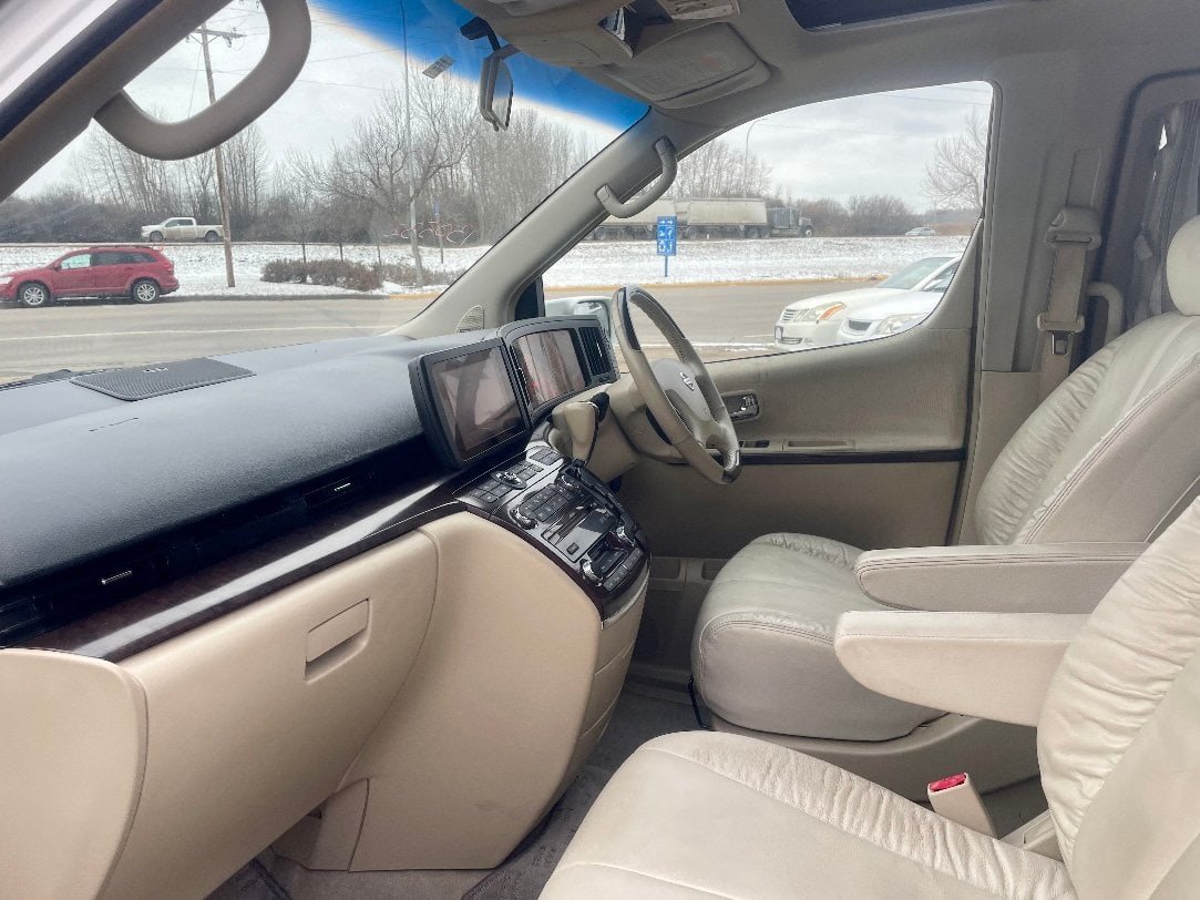 
								2007 Nissan Elgrand Devon #6 full									