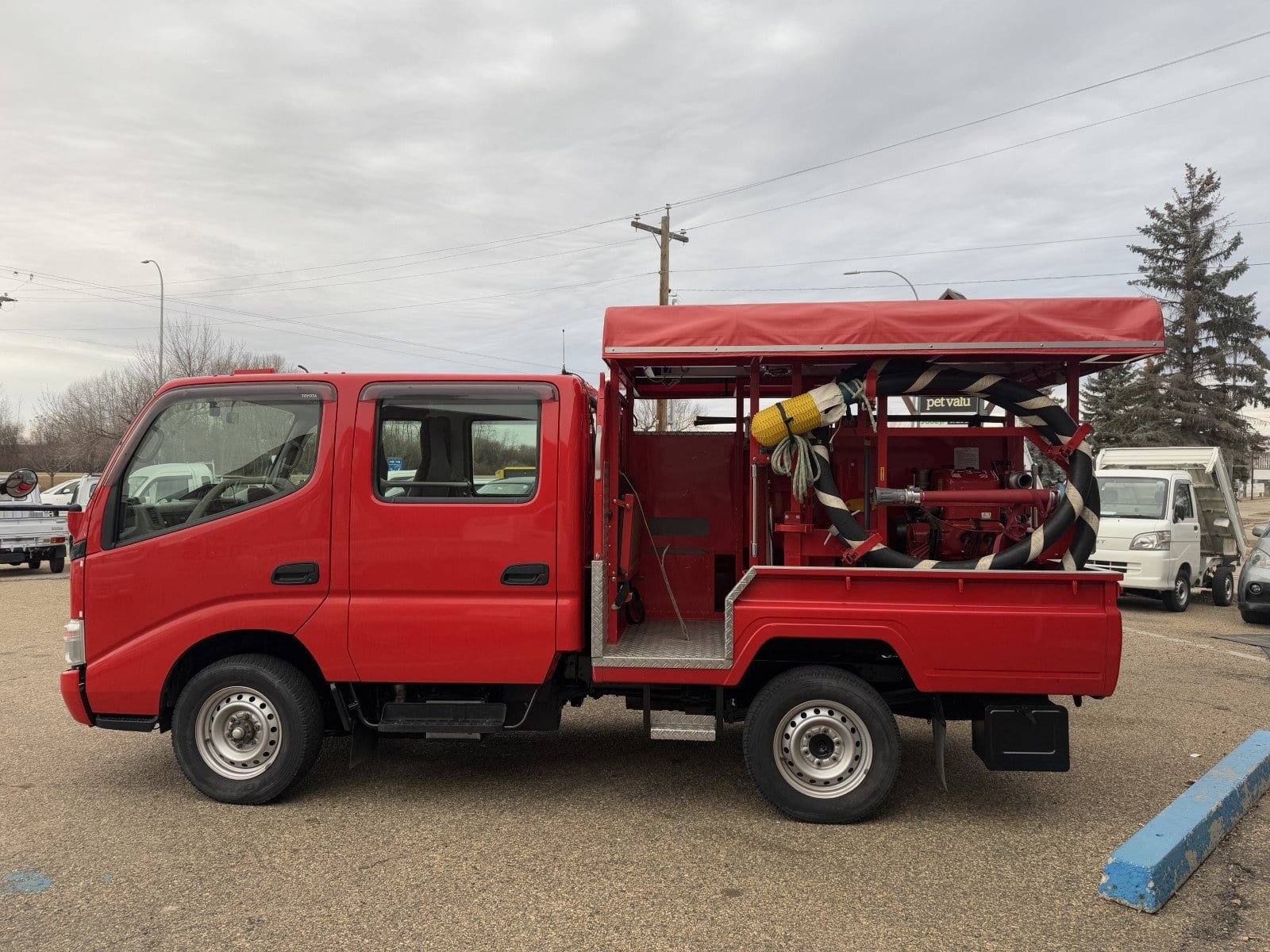 
								2007 Toyota Dyna Firetruck Diesel 4WD #AA004 full									