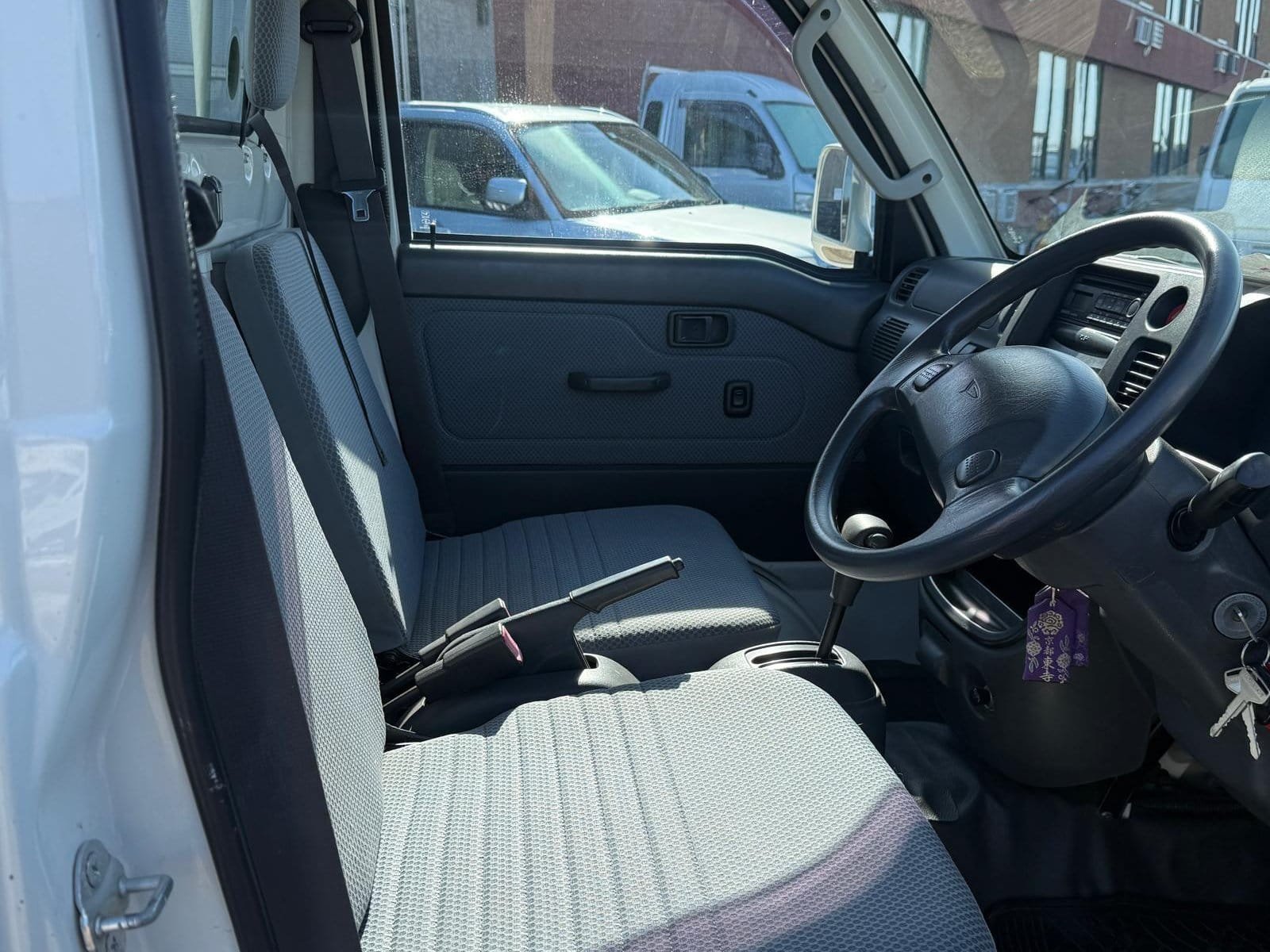 
								2008 Daihatsu Hijet 4WD #164 full									