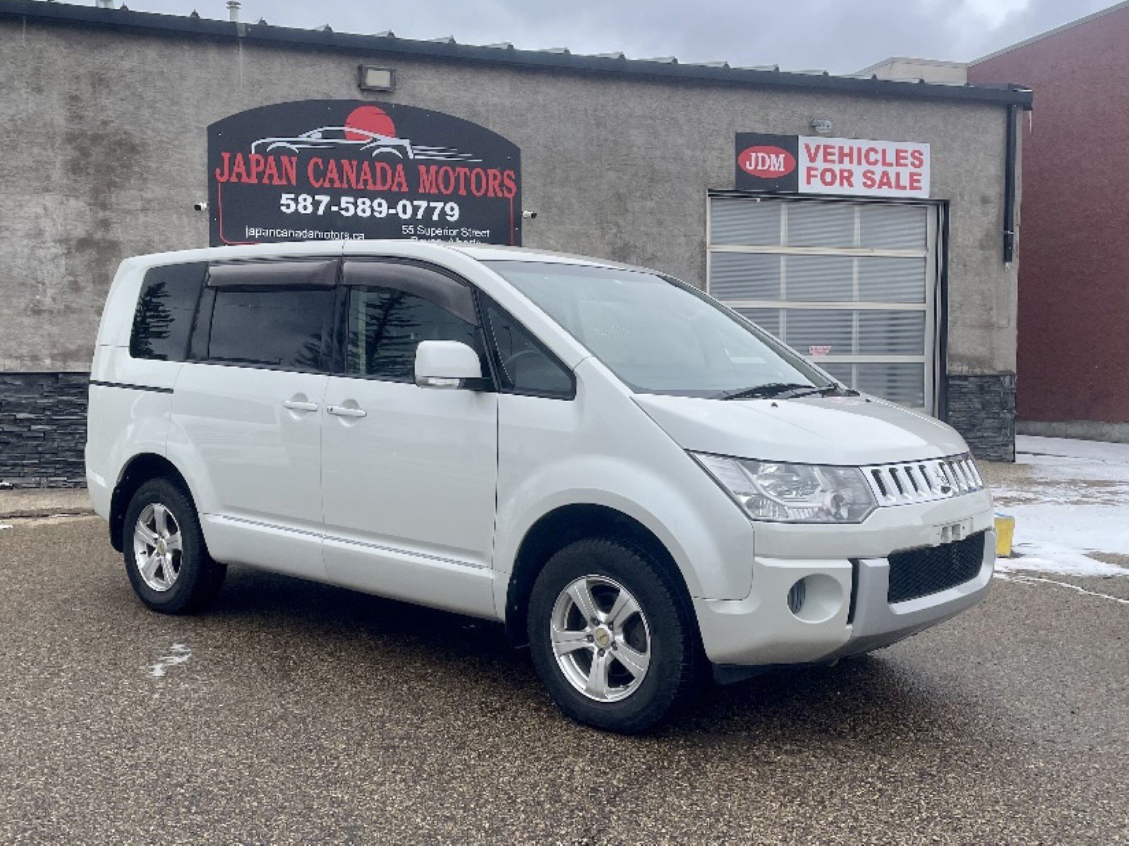 2008 Mitsubishi Delica D5