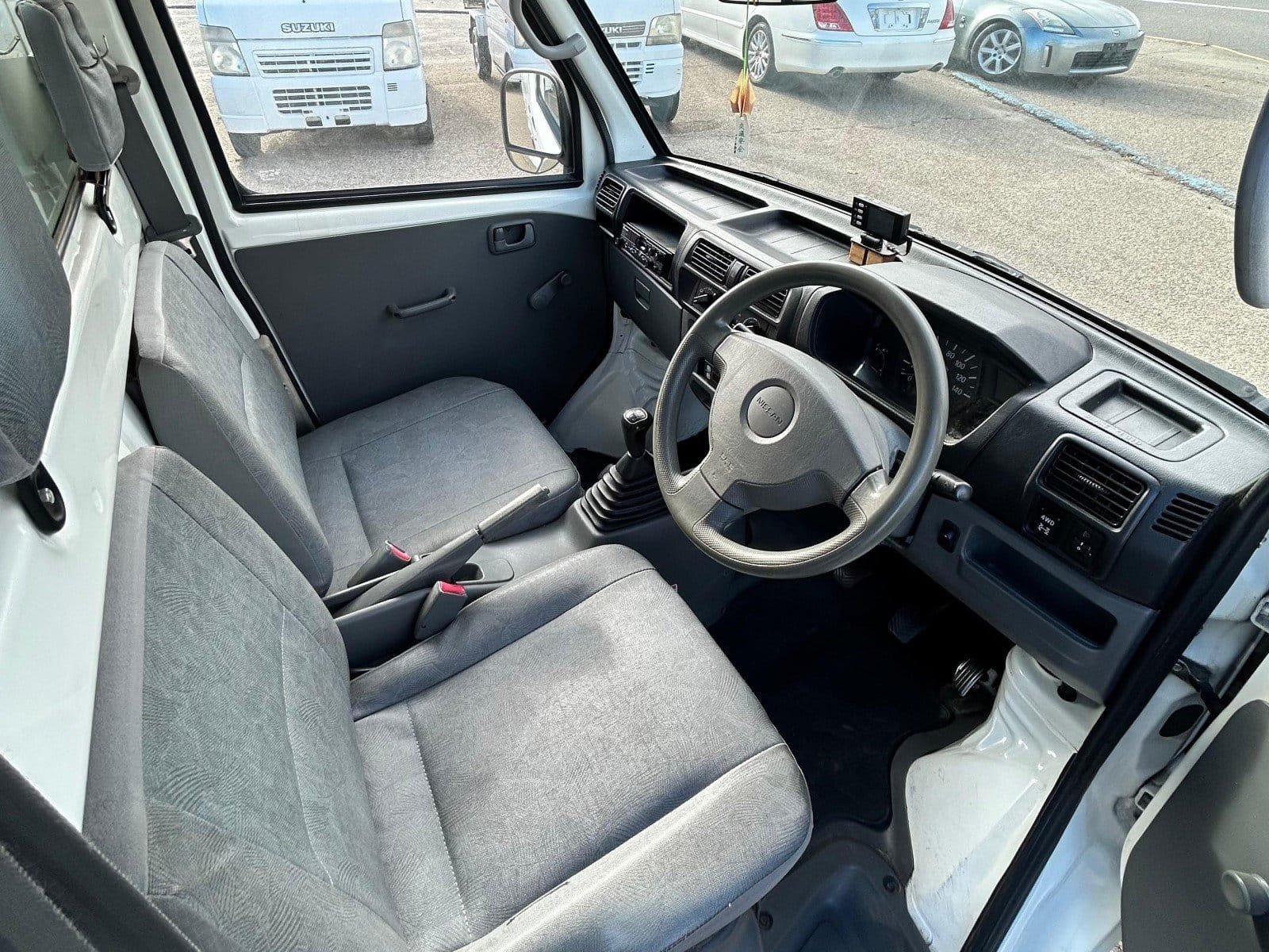 
								2008 Nissan Clipper Refrigerator Mini Truck 4WD #70 full									