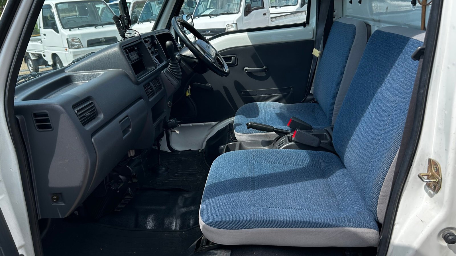 
								2004 Subaru Sambar 4WD Mini Truck #AA027 full									